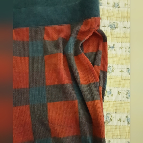 Cuddlduds Red and blue leggings - Picture 2 of 3